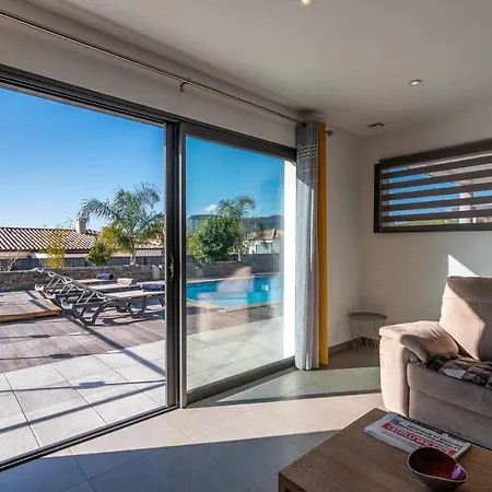 Proche Ajaccio, Magnifique Avec Piscine Privee 8 Personnes