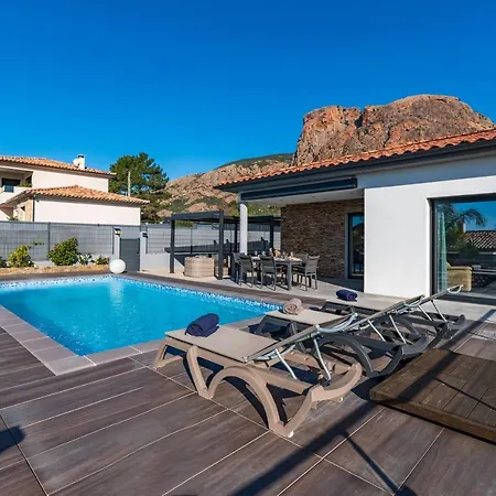 Prázdninový dům Proche Ajaccio, Magnifique Avec Piscine Privee 8 Personnes Afa