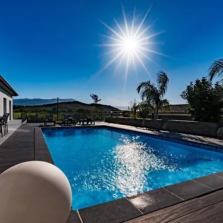 Σπίτι διακοπών Proche Ajaccio, Magnifique Avec Piscine Privee 8 Personnes Afa