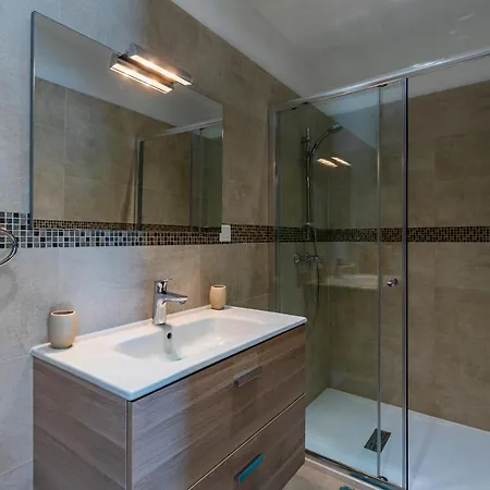 Proche Ajaccio, Magnifique Avec Piscine Privee 8 Personnes * Afa