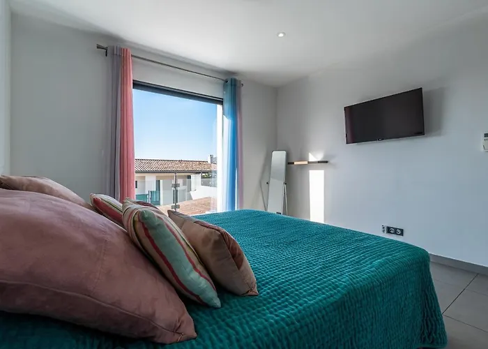 Proche Ajaccio, Magnifique Avec Piscine Privee 8 Personnes