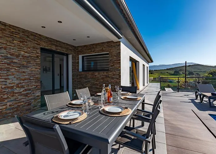 Tatil Evi Proche Ajaccio, Magnifique Avec Piscine Privee 8 Personnes *