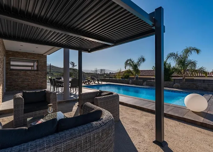 Proche Ajaccio, Magnifique Avec Piscine Privee 8 Personnes Ferienhaus Afa