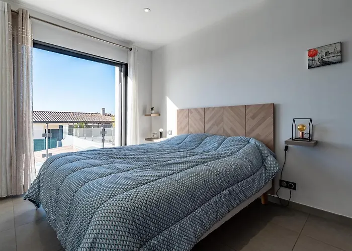 度假居 Proche Ajaccio, Magnifique Avec Piscine Privee 8 Personnes Afa