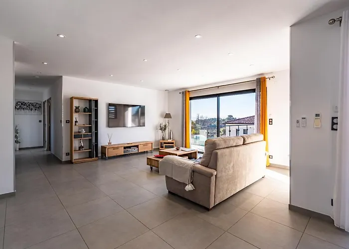 Ferienhaus Proche Ajaccio, Magnifique Avec Piscine Privee 8 Personnes